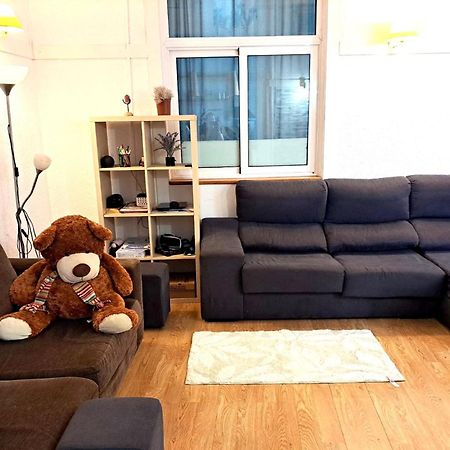 Habitacion Para Grupos Y Familias Hasta 8 Barcelona Kültér fotó